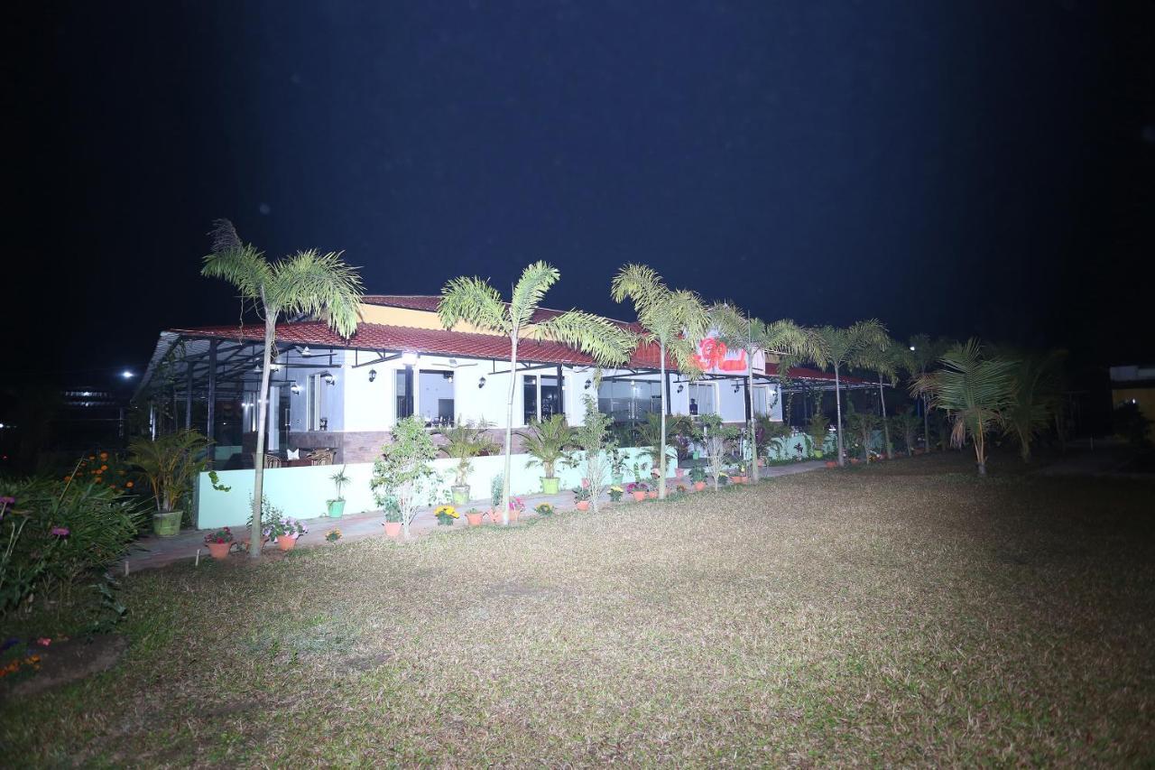 Oyo 26670 The Ranch Hotel Puri Exterior photo